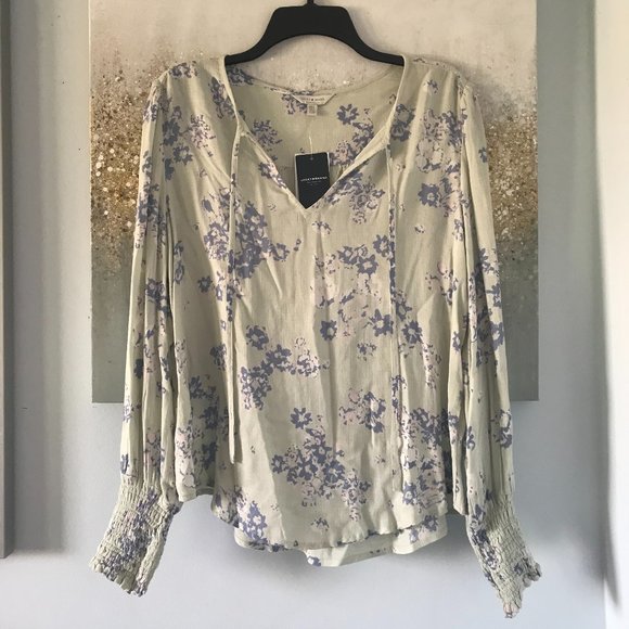 Lucky Brand Floral Blouse (NWT) - Picture 6 of 15